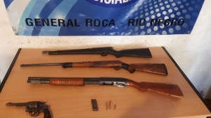 Secuestraron un arsenal de armas en la zona oeste de Roca