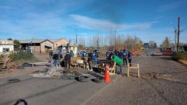 La protesta permanecerá por "tiempo indefinido", según expresaron los trabajadores. Foto César Izza
