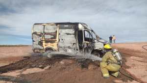 Una tráfic se incendió y complicó el tránsito en la ruta 22