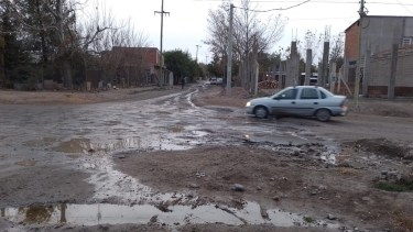 La mayoría de las calles internas tienen la misma problemática. Foto: Gentileza. 
