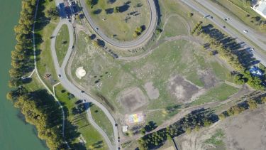 Las obras se realizarán en el Parque Ferreira, ubicado sobre la costanera norte de Viedma.