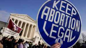 Advierten que la Corte Suprema de Estados Unidos podría eliminar el derecho al aborto