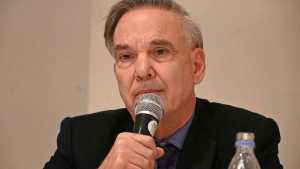 Pichetto criticó el aumento de sueldo de Milei: «Si no sabe lo que firmó, estamos en problemas»