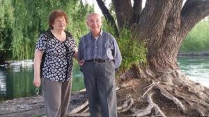 Historias de familia: la taza de porcelana que unió a tres generaciones con el Museo de Allen