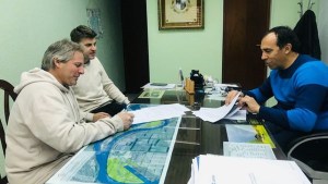 Acuerdan la instalación de un astillero en la zona costera de Huergo