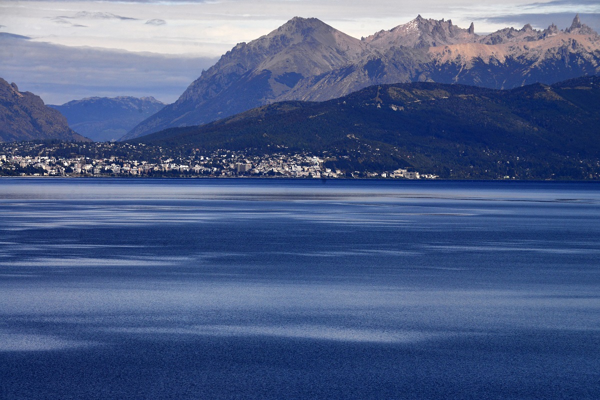 Bariloche ofrecerá descuentos importantes para turistas de Río Negro que viajen entre septiembre y diciembre. Archivo