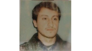 Piden colaboración para dar con un hombre de General Roca