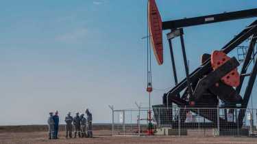 El novedoso acuerdo permitirá que la petrolera brinde capacitación a estudiantes de un colegio secundario.