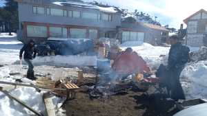 Enfermero desalojado: ¿le ofrecieron o no una casa en Caviahue a Walter?