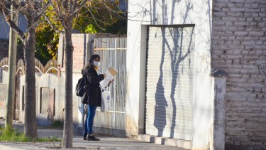 Más de 500 censistas recorren los barrios de Regina