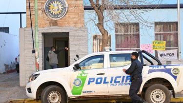 El hecho ocurrió durante la madrugada de este jueves en Cipolletti. Foto Archivo.