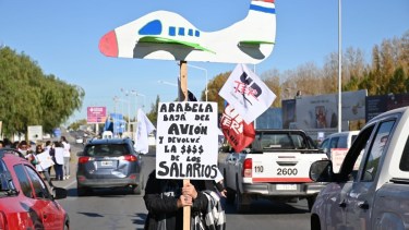 Los docentes llevaron su protesta a las rutas de la provincia. Finalmente lograron el incremento del 32%. (foto: archivo)