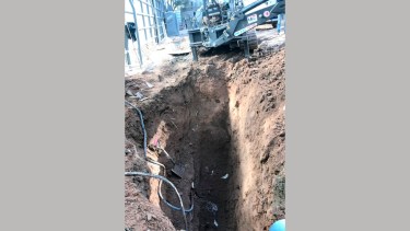 Las máquinas dañaron un cable de media tensión. Foto: Gentileza