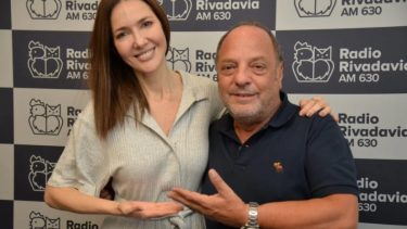 Cristina Pérez y Baby Etechecopar son compañeros en las mañanas de Rivadavia.-