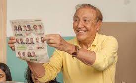 La avalancha del ‘viejito del TikTok’ da un vuelco a las elecciones en&nbsp;Colombia