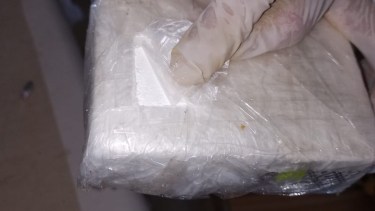 La policía encontró el lugar de acopio 
 y fraccionamiento de la droga. (foto: gentileza)