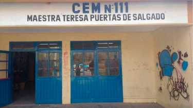 No van a una escuela en Roca porque no tienen abrigo ni zapatillas