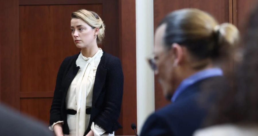 Tanto Amber Heard como Johnny Depp han seguido el juicio de manera presencial.-