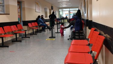 Las prácticas serán en el hospital o en los CAPS de la capital provincial. Foto: Marcelo Ochoa.