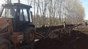 Por la purga de un acueducto, el agua turbia se adueñó de las cañerías en barrio Chacra Monte