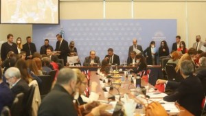 La boleta única de papel ya comenzó su recorrido en Diputados, en medio del rechazo del Frente de Todos