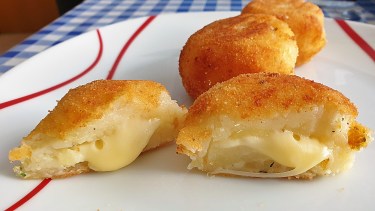 Bombas de queso con solo 3 ingredientes