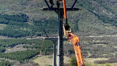 La empresa instaló la aerosilla para lo que no tenía autorización de Parques Nacionales (Facebook lago hermoso sky)