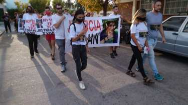 Marcharon para pedir justicia por el homicidio de Iván Gerle en Regina