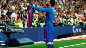 Pagan una fortuna por la camiseta de Messi con la que le hizo un golazo a Real Madrid