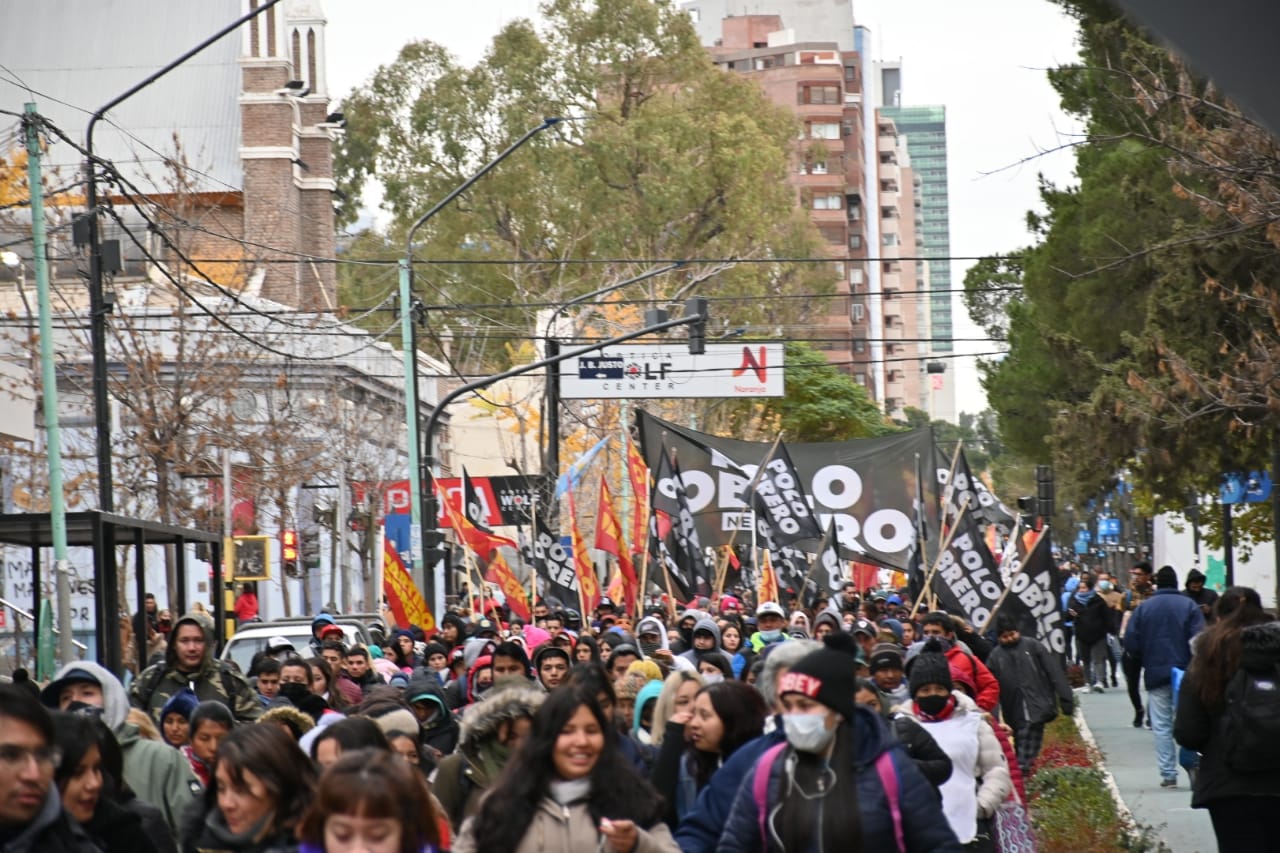 Hoy a las 18 distintas organizaciones sociales marchan en contra del protocolo antipiquetes. (Foto: archivo)