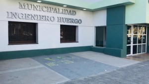 Funcionario denunciado por acoso pidió licencia en el municipio de Huergo