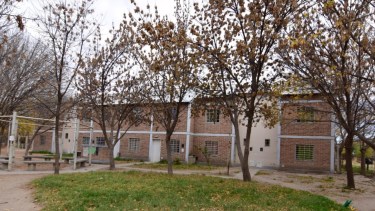 La Facultad del Comahue en Roca hizo un llamado a la solidaridad para refaccionar sus residencias