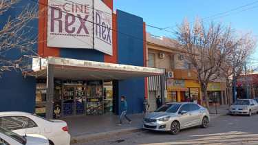 El 30 de octubre, los inquilinos deberán entregar las llaves del Cine Rex. (foto: archivo)