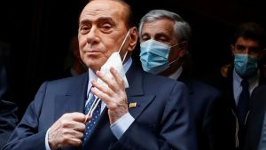 La Fiscalía italiana pidió seis años de cárcel para Berlusconi por soborno