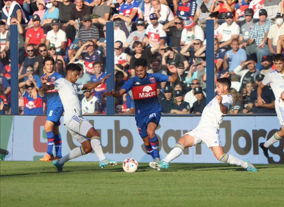 Boca derrotó a a Tigre en el último partido de la fase regular de la Copa de la Liga. 