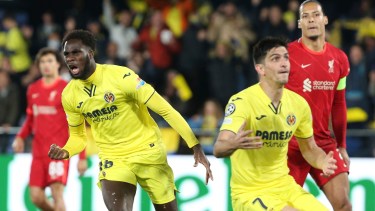 El francés Dia abrió la cuenta para Villarreal en la etapa inicial con un tanto a los 2 minutos. Foto: AP