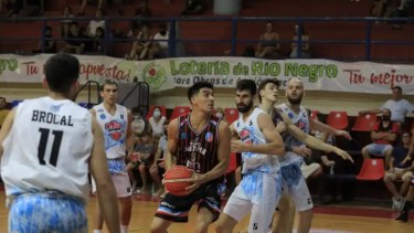 Deportivo y Zárate repartieron puntos en los dos partidos disputados. Foto: archivo.