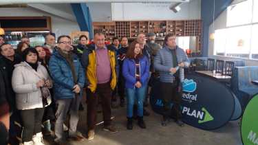 Arabela Carreras y Alberto Weretilneck participaron de la recorrida. 