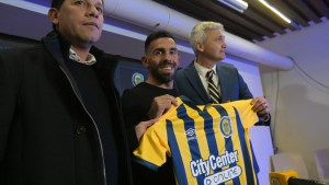 Tevez en Rosario Central, la grieta corre por los pasillos del Gigante de Arroyito