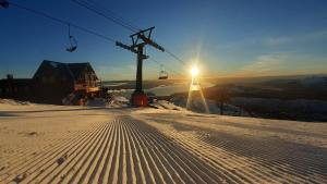 Expectativas en la cumbre: los centros de esquí se preparan para la temporada de invierno