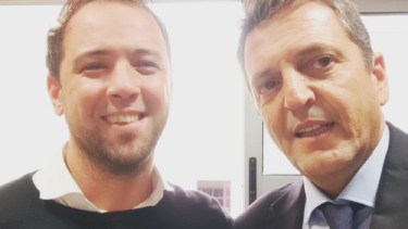 El legislador rionegrino se mostró junto a Sergio Massa, durante su visita a Viedma. Foto Gentileza