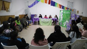 «TikTokeando por el buen trato», un proyecto que busca desnaturalizar la violencia en Allen