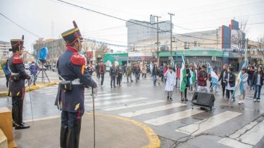 En el acto participaron granaderos del Regimiento “General Don José de San Martín". Foto gentileza Municipio de Roca