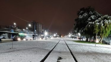 ¿Llega o no? Qué pasa con la nieve en el valle de Neuquén y Río Negro