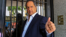 Imagen de Daniel Scioli: “Coincido con Cristina en renegociar el acuerdo con el FMI”