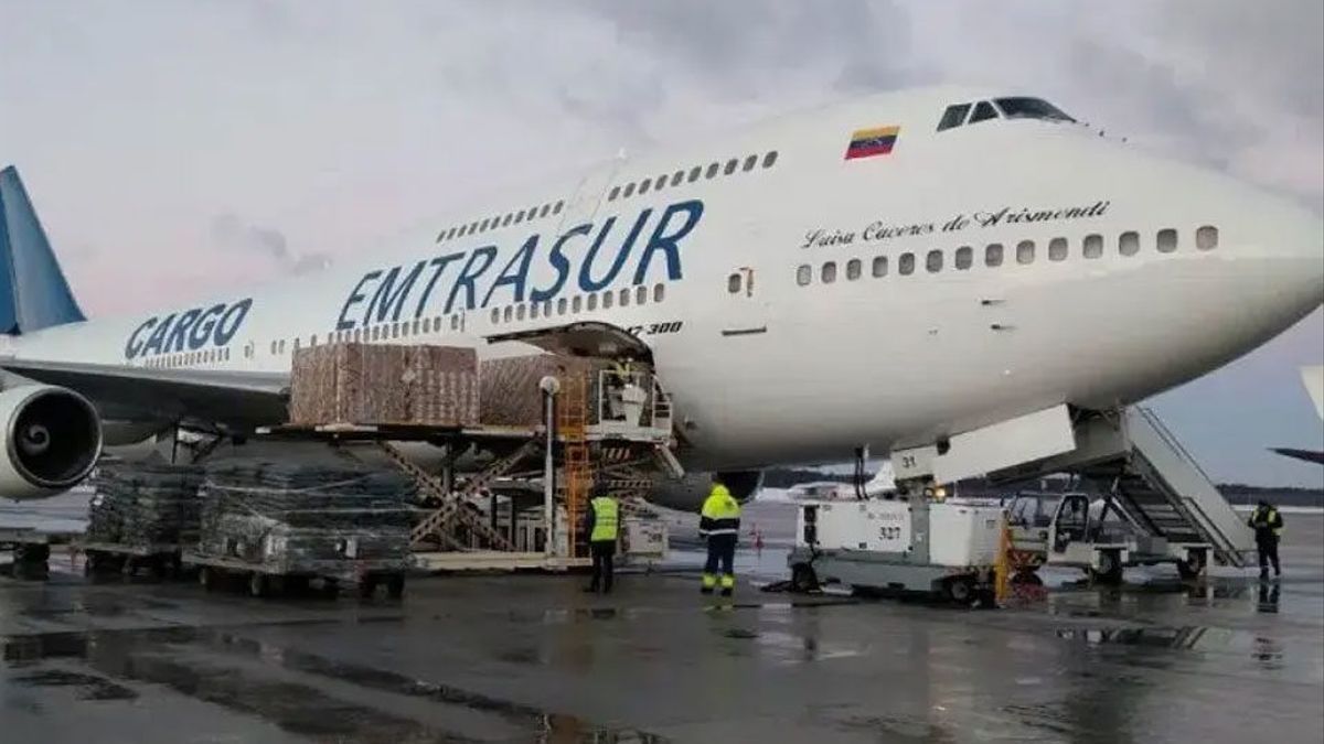 El avión venezolano retenido en Ezeiza pertenece a la empresa Emtrasur. 