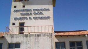 Corrieron 430 metros la cabecera y esperan que ANAC rehabilite el aeródromo de Choele
