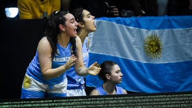 Gianella Espedale saltó desde el banco de suplentes e hizo su aporte en el triunfo argentino.