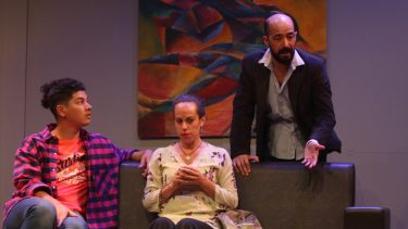 "Bajo Terapia" es uno de los espectáculos que ofrece FCP para el fin de semana.