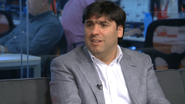 Bossio advirtió que la economía se frenará porque la inflación irá arriba de 70% este año. 